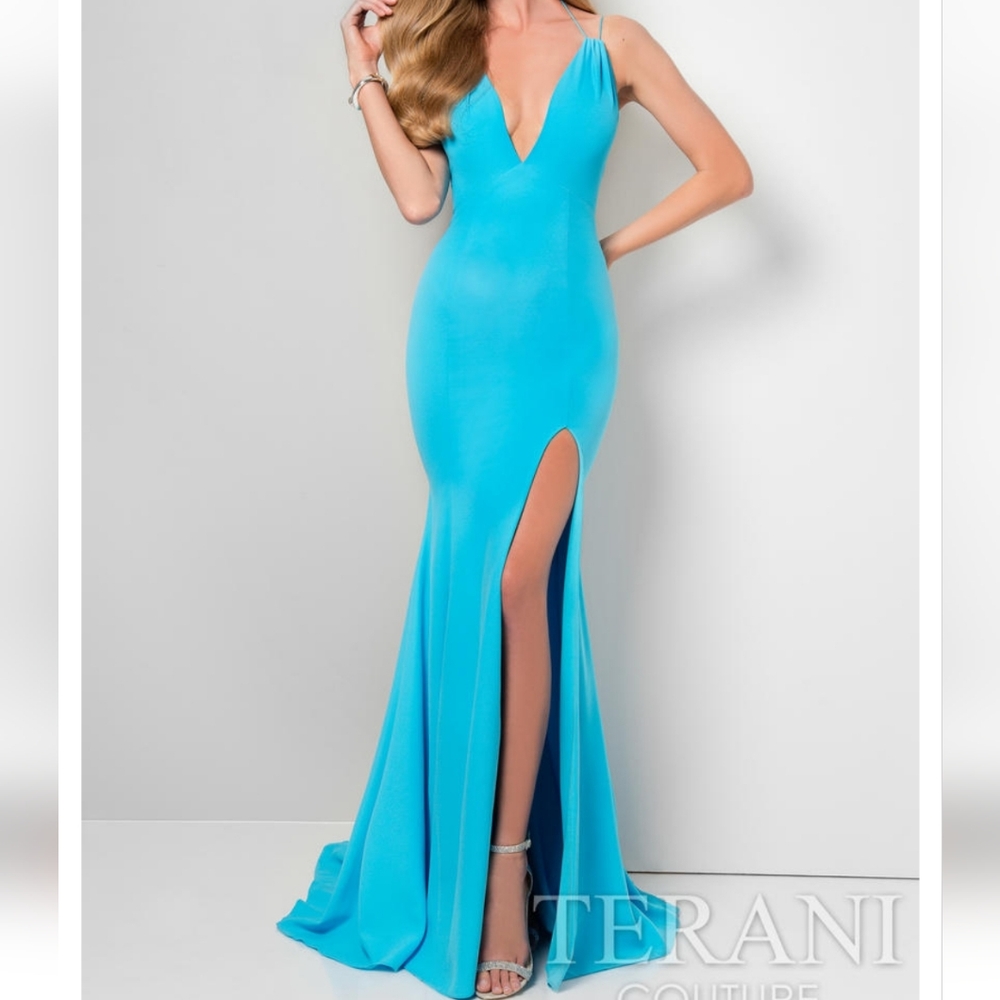 NWT Terani Couture Sleeveless V Neck Semi Formal Maxi Dress